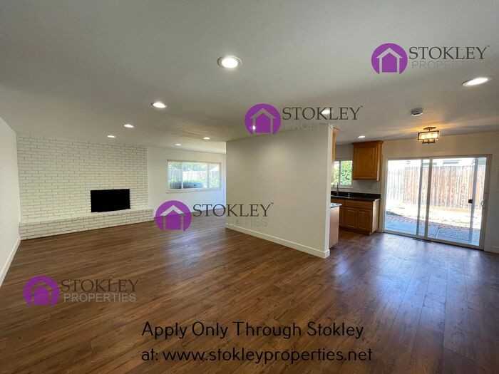 723 Slater Ave - Photo 2 of 12