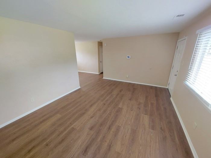 329 Bernice Pl - Photo 3 of 25