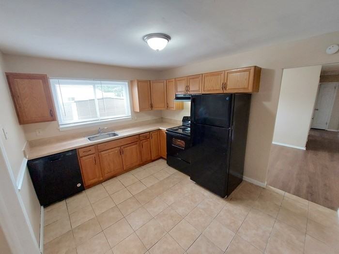 329 Bernice Pl - Photo 6 of 25