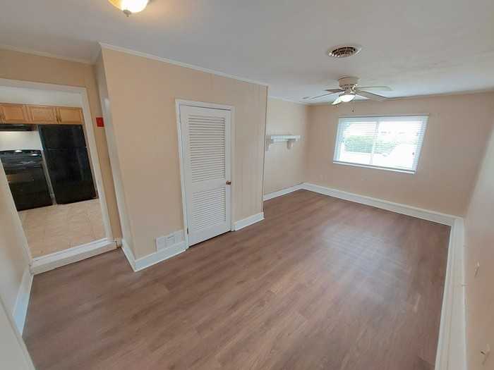 329 Bernice Pl - Photo 7 of 25