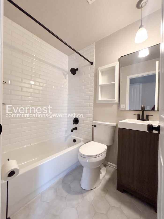 1922 Depew St - Photo 6 of 13