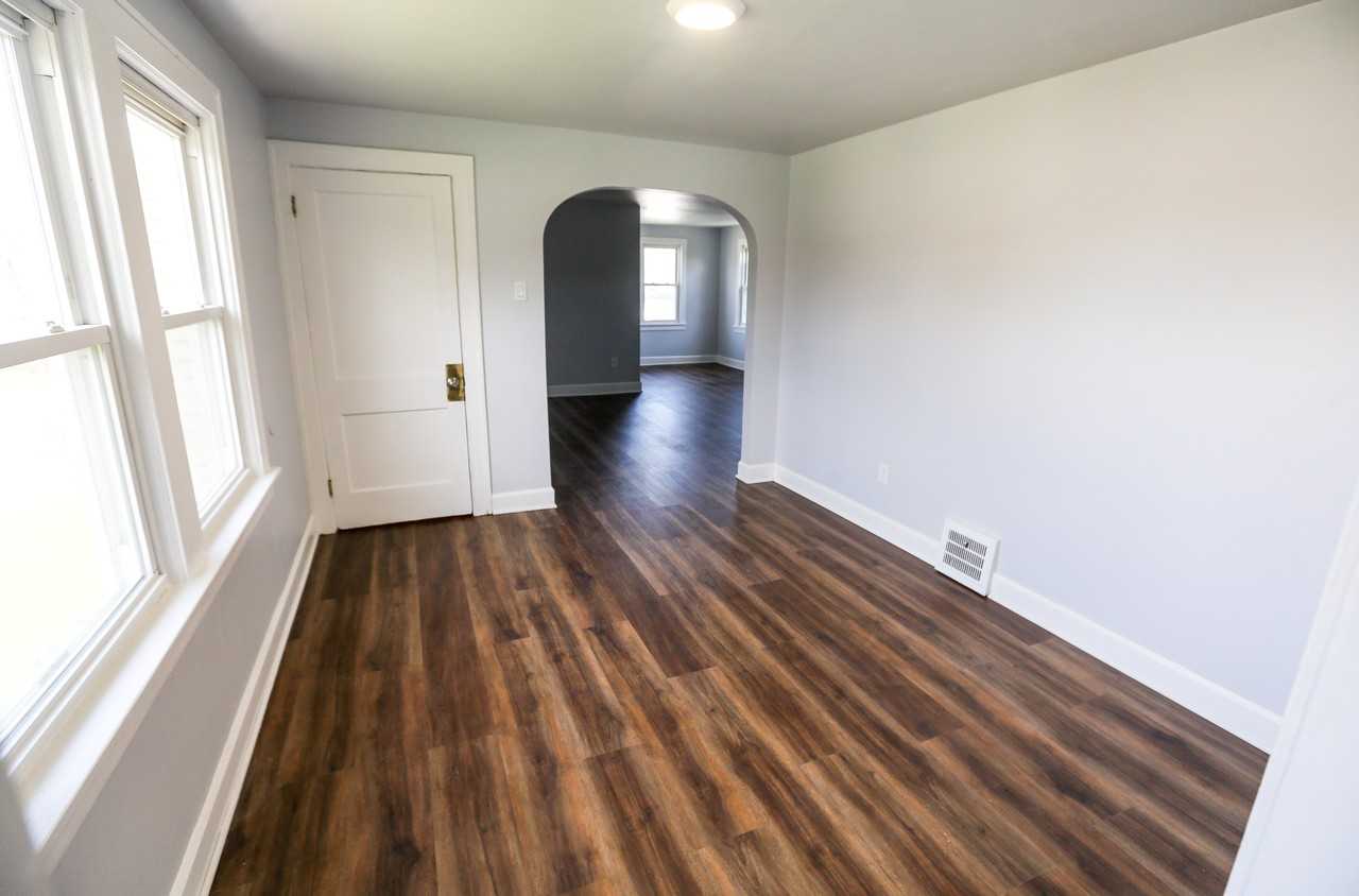 14628 Granger Rd #2 - Photo 2 of 11
