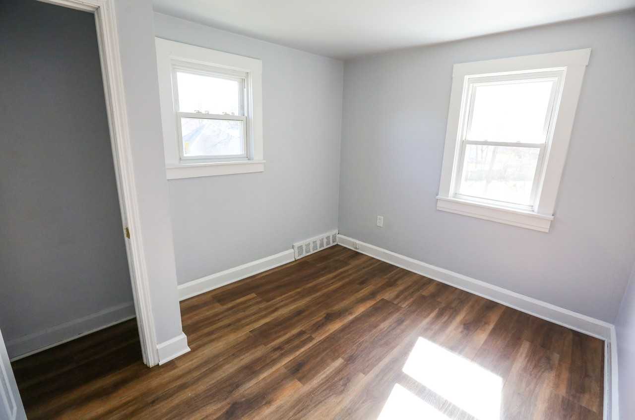 14628 Granger Rd #2 - Photo 7 of 11