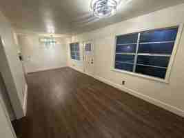 featured image of 819 Lakeview Dr #NA