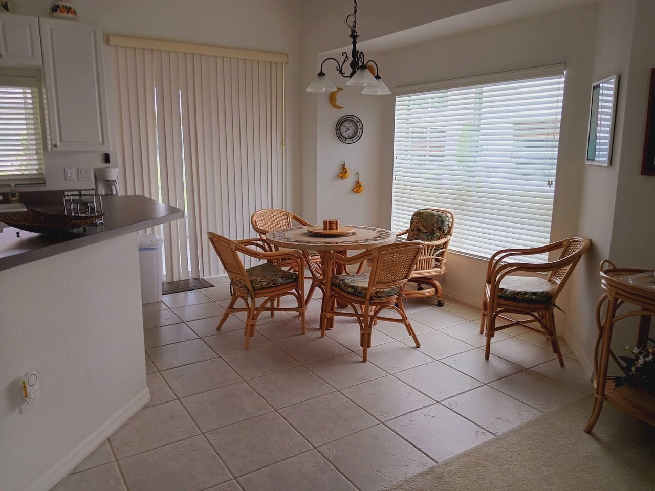 9300 New Orleans Dr #9300 - Photo 4 of 10