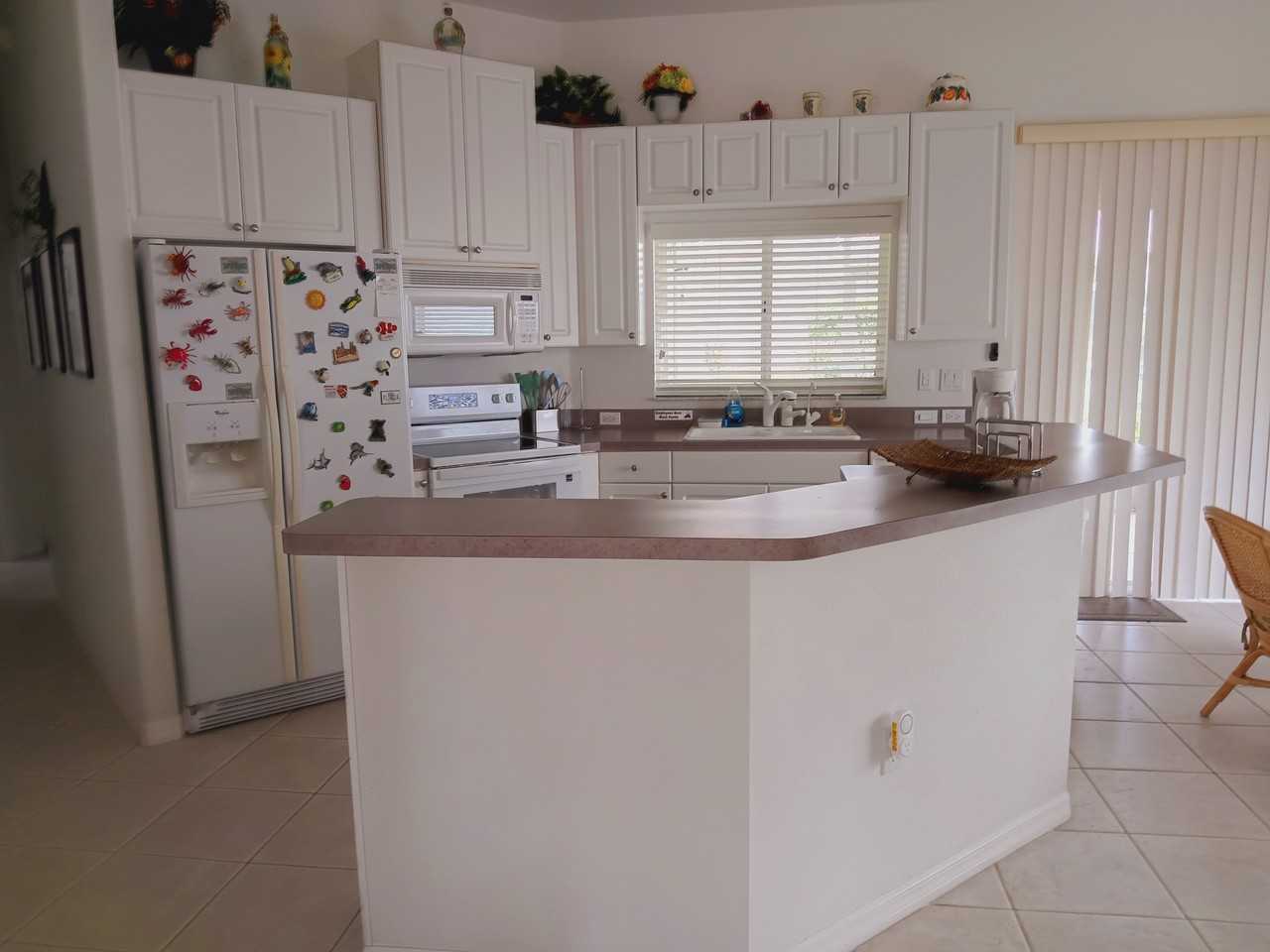 9300 New Orleans Dr #9300 - Photo 6 of 10