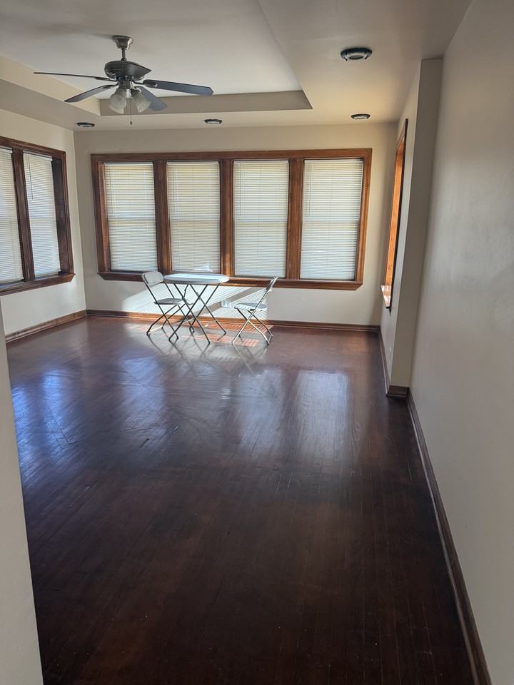 8128 S Justine St #2 - Photo 4 of 5