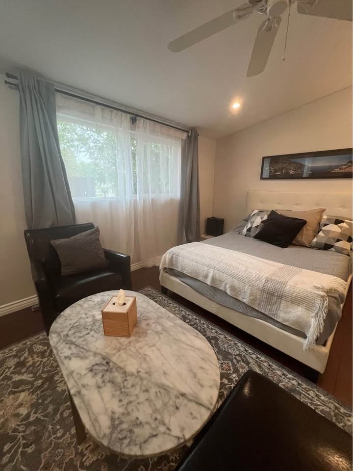 11545 Andasol Ave - Photo 5 of 8
