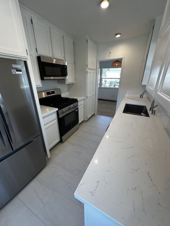 2698 Redlands Dr #NA - Photo 5 of 13
