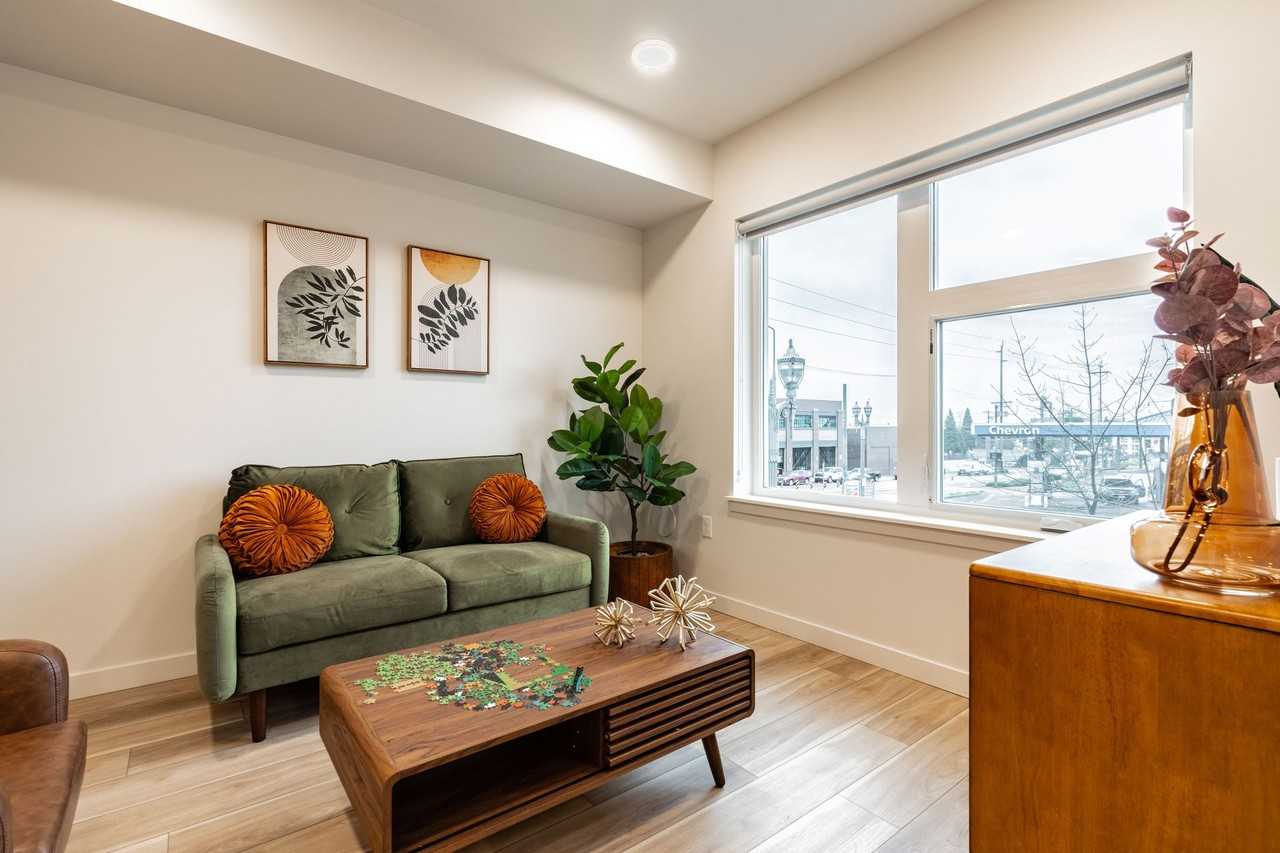 Cornus House – Modern Living at the Gateway to Tacoma’s Creative Core - Photo 6 of 50