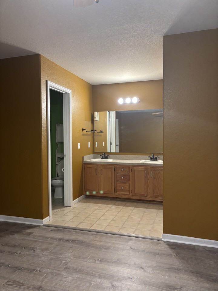 1532 Legend Trail Dr #A - Photo 7 of 11