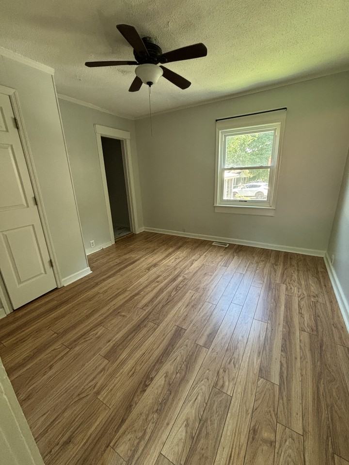 152 Durgin Hollow Rd #NA - Photo 4 of 6
