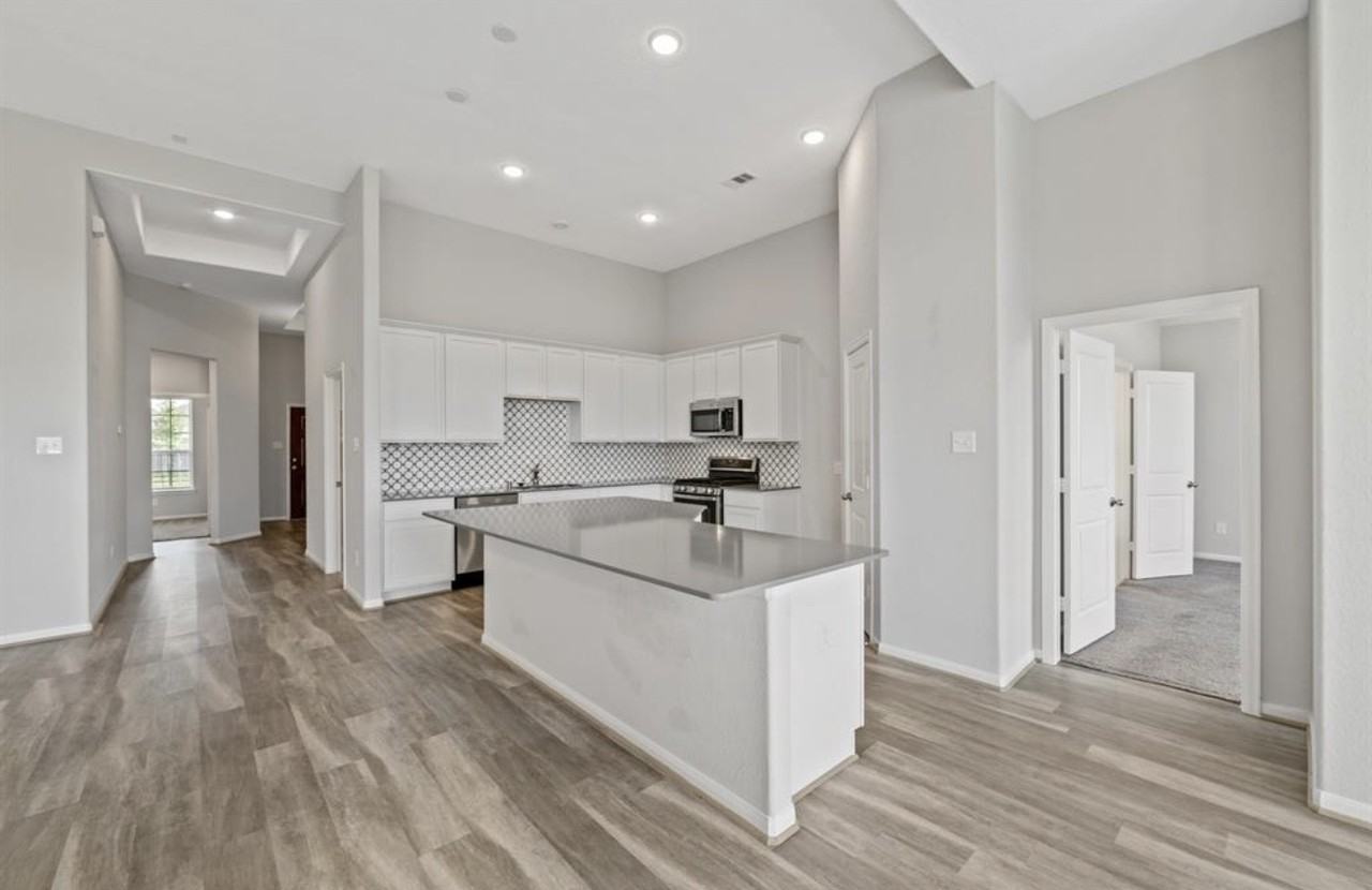 23313 Zinfandel Dr #NA - Photo 4 of 4