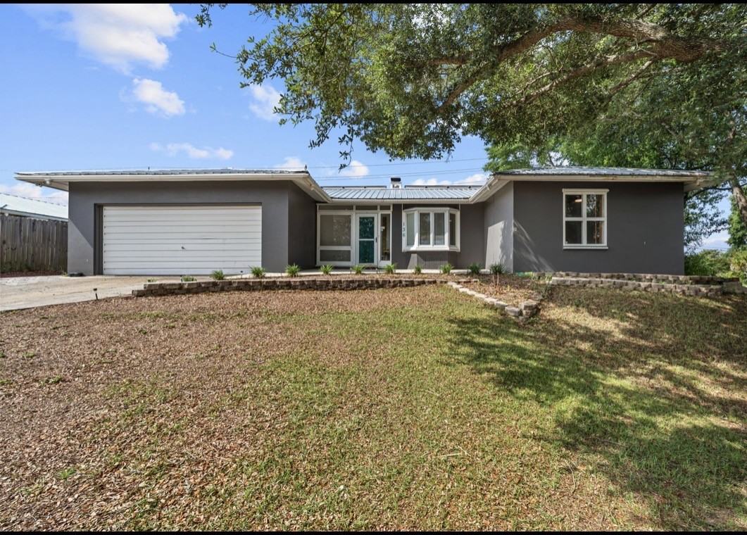136 Colina Cir #NA - Photo 2 of 20