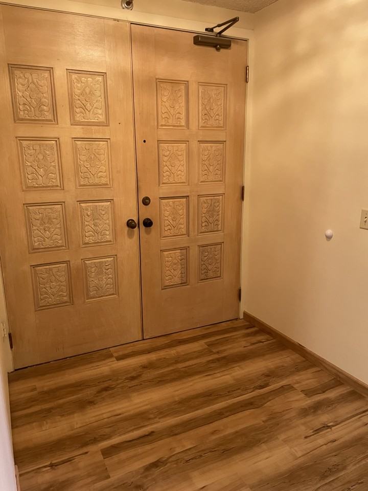 1517 Makiki St #1106 - Photo 2 of 14