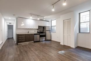 940 W Winona St #111 - Photo 1 of 1