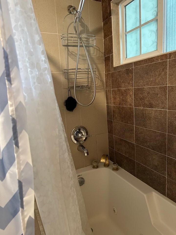 736 Miller Ave #NA - Photo 6 of 17