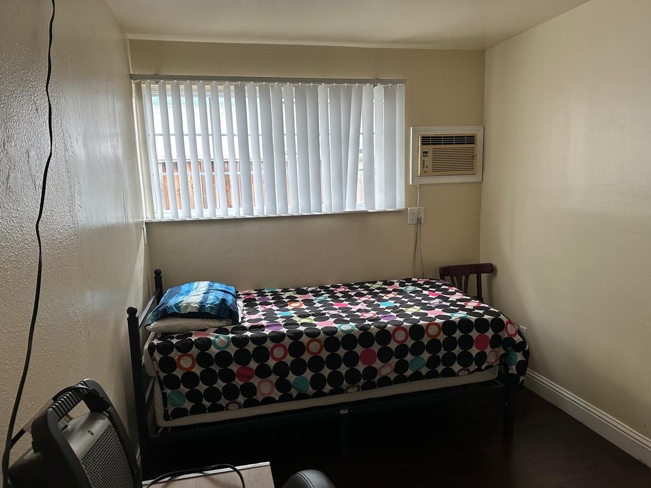 736 Miller Ave #NA - Photo 7 of 17
