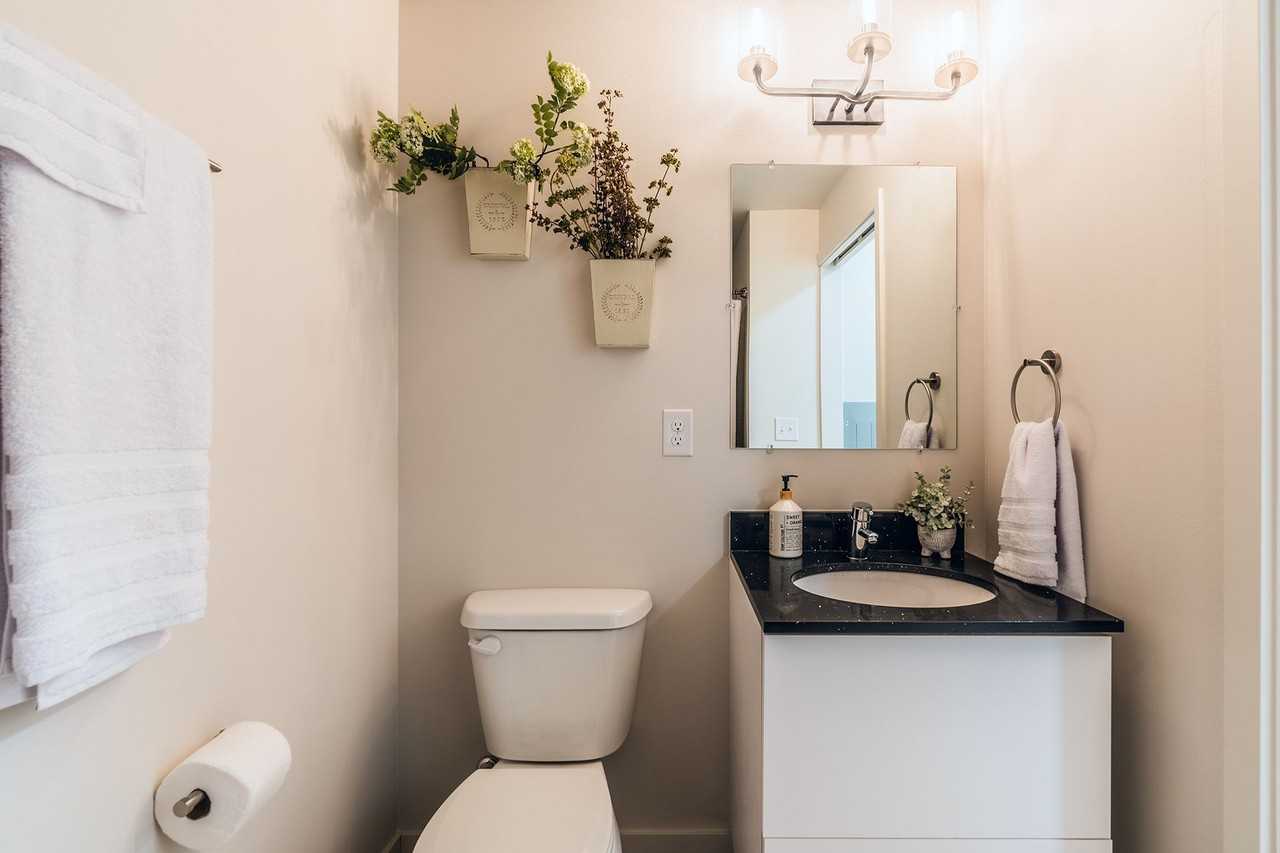 Bode @ Dome — Modern Living Near the Dome! - Photo 5 of 28