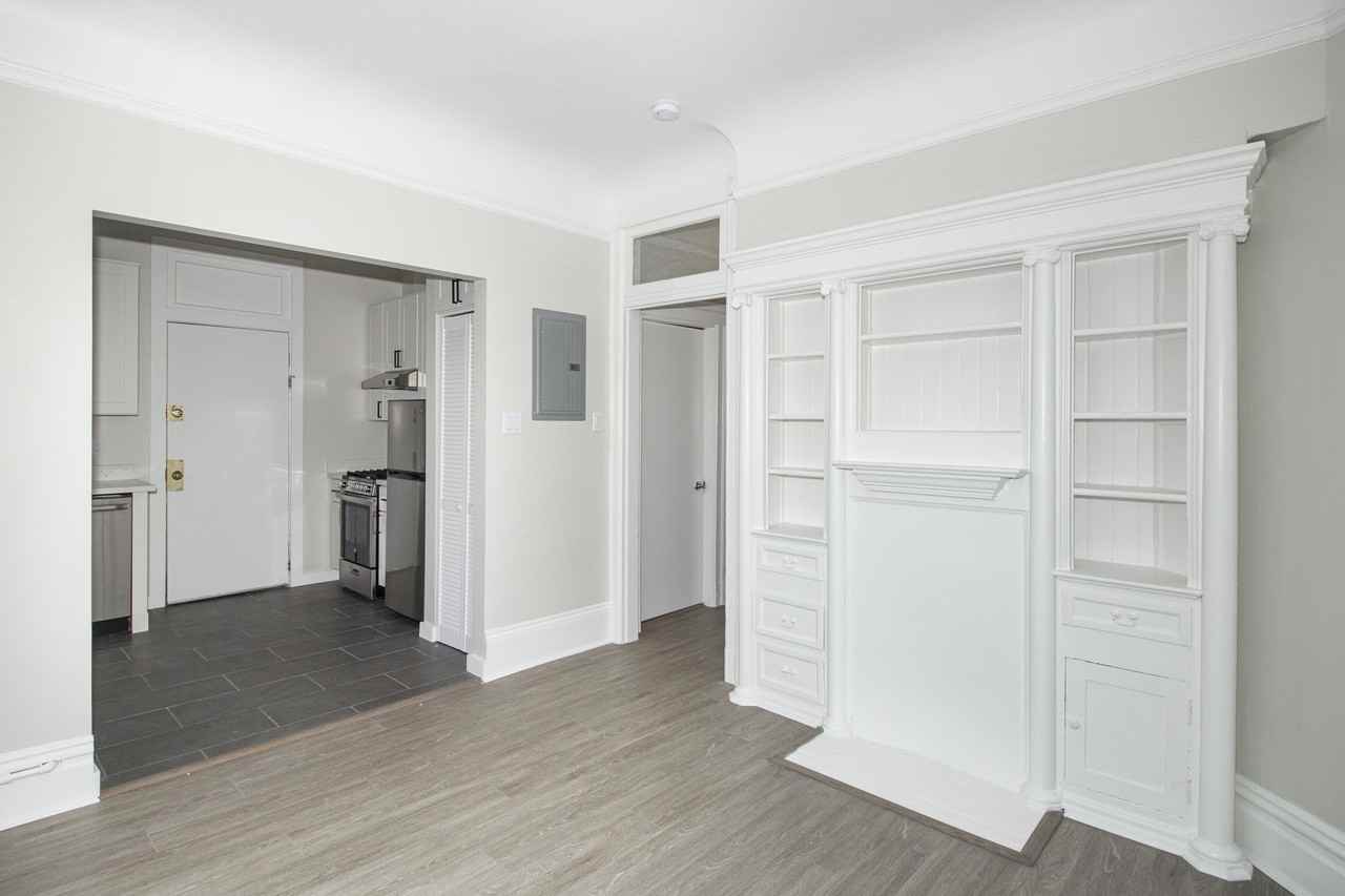 409 Laguna - Photo 6 of 17