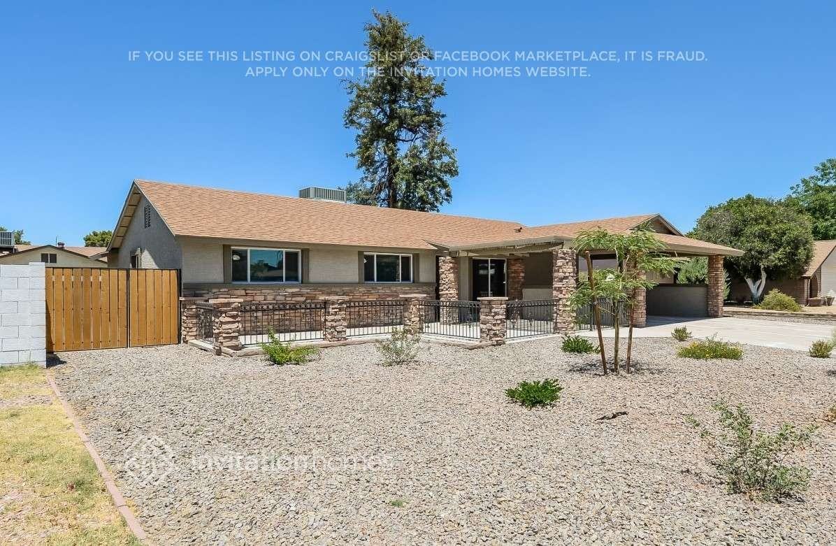 5630 W Hatcher Rd - Photo 2 of 16