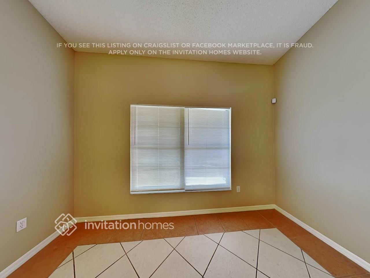 7792 Indian Ridge Trl N - Photo 3 of 18
