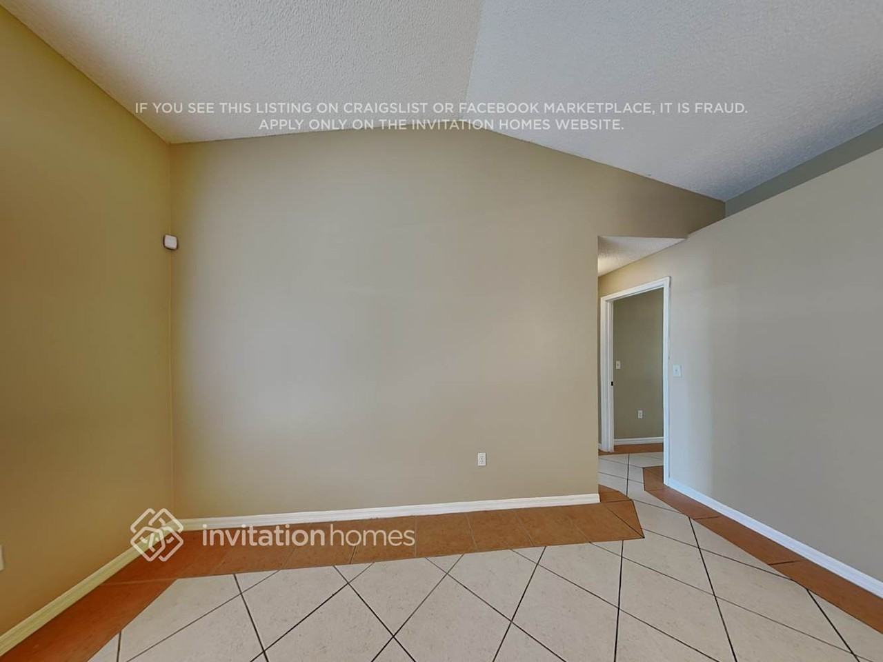 7792 Indian Ridge Trl N - Photo 4 of 18