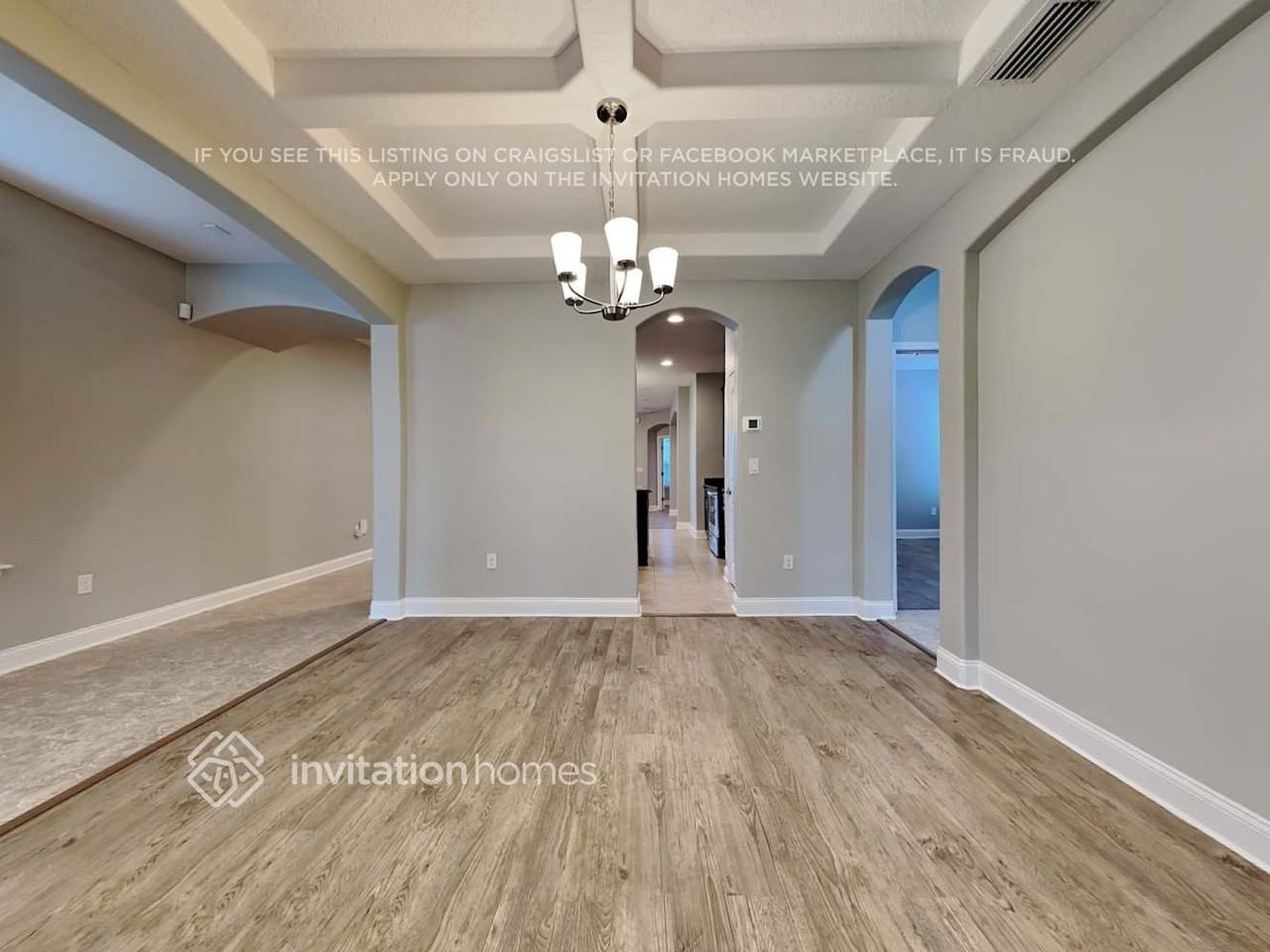 832 Glendale Ln - Photo 5 of 23