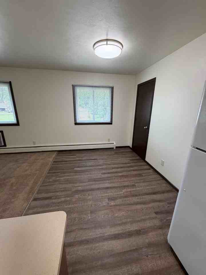 Rosendale - Photo 3 of 14