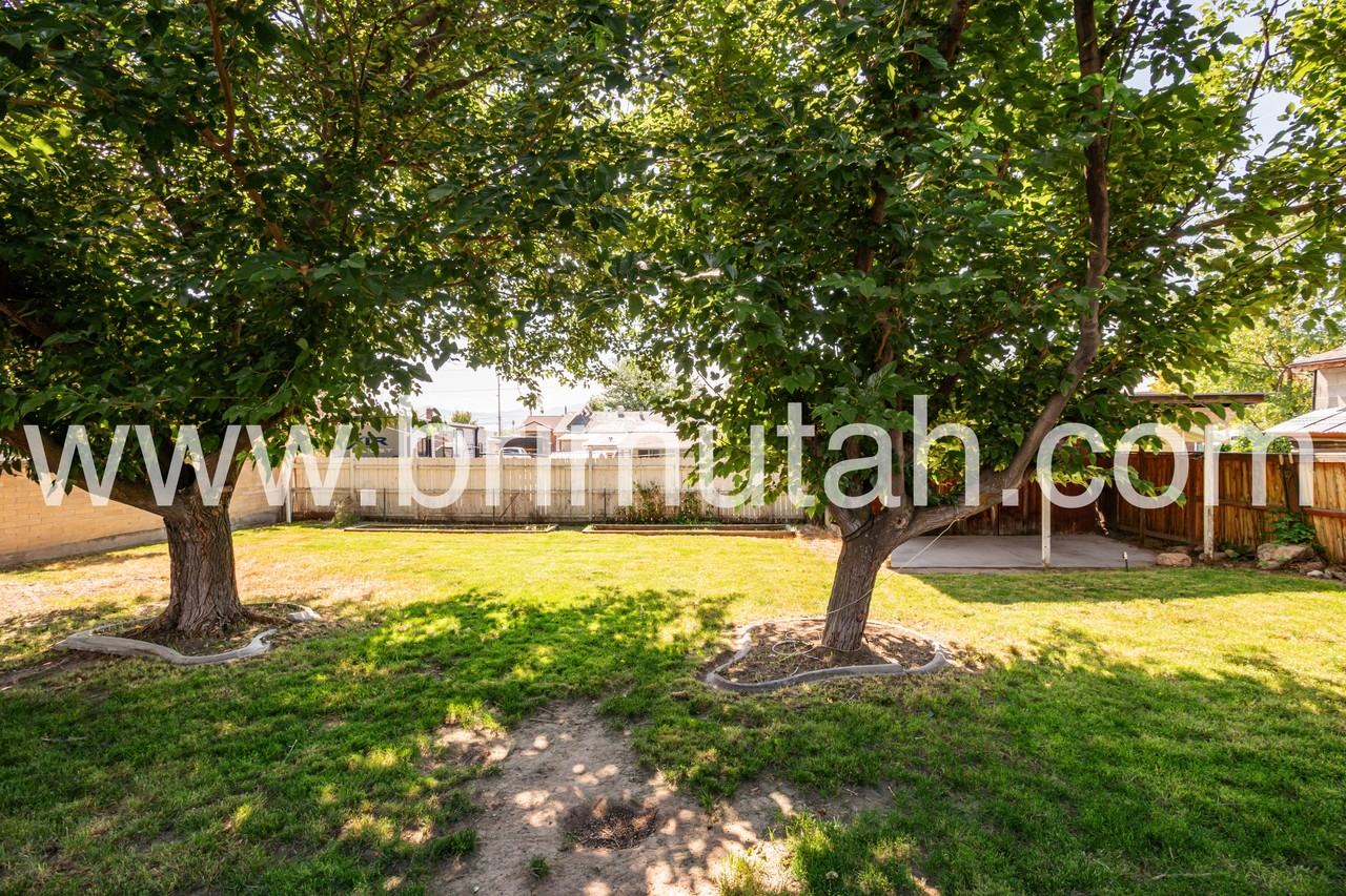 5856 S 157 W #1 - Photo 5 of 27