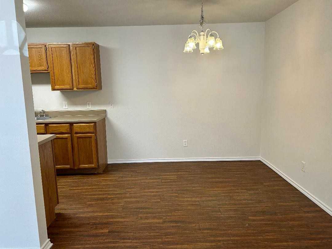 8130 Marydean Ave #8130 - Photo 4 of 12