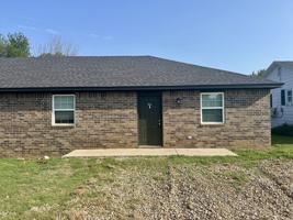 featured image of 106 Se 5th St #A