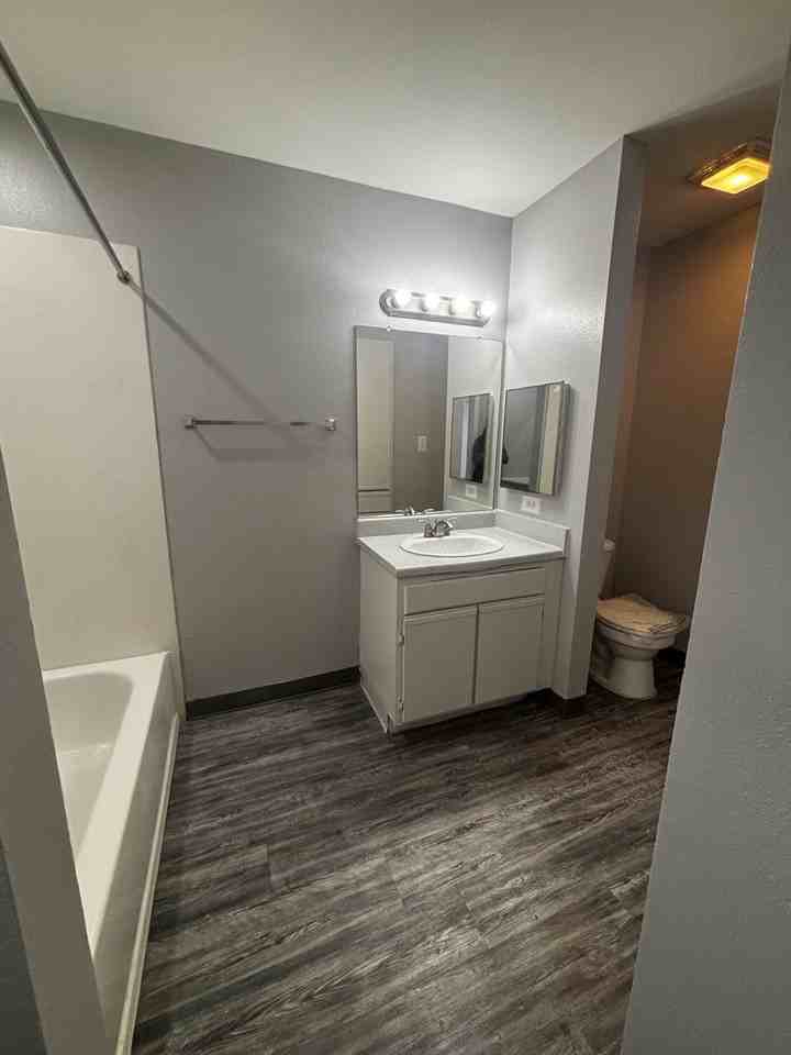 2601 Sarah Avenue-242 #242-60 - Photo 2 of 13