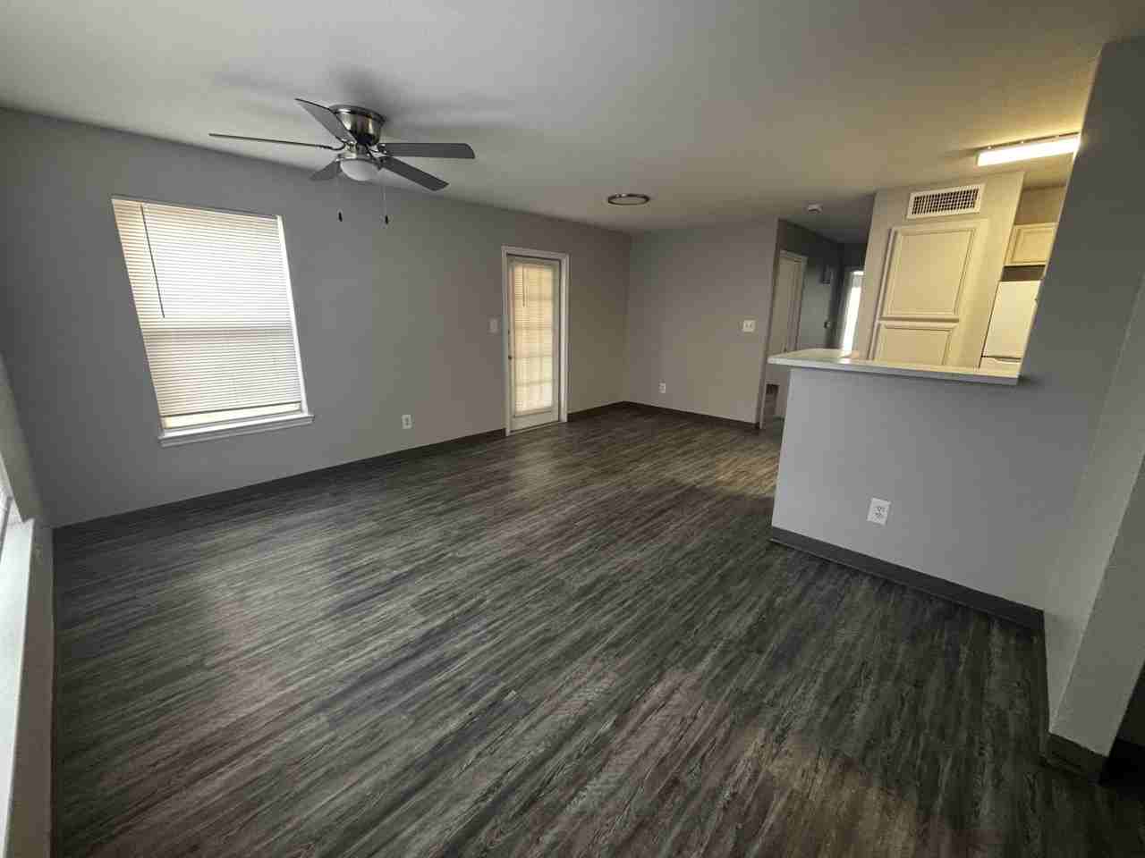 2601 Sarah Avenue-242 #242-60 - Photo 6 of 13