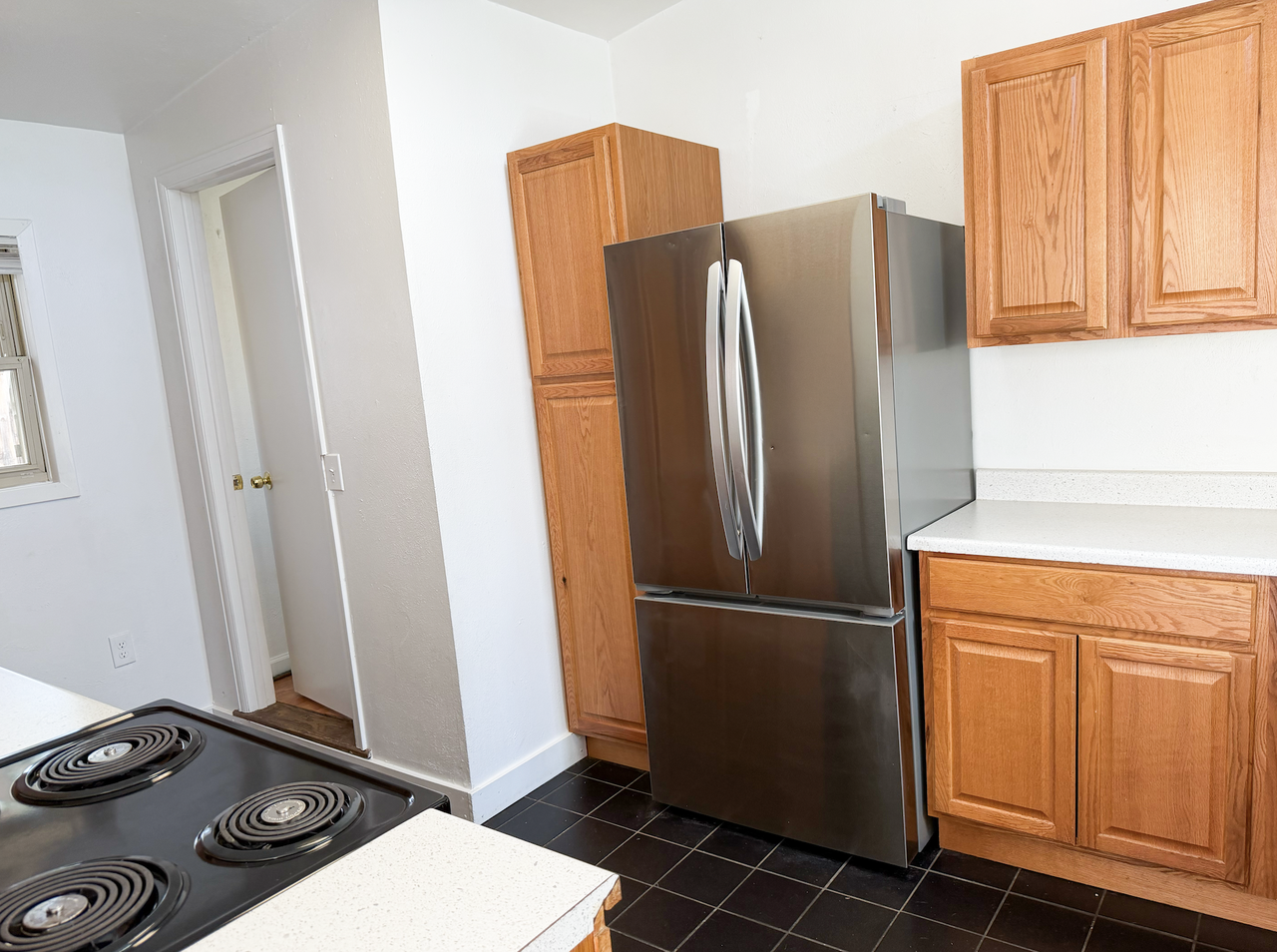4881 Broadway St #1 - Photo 5 of 9