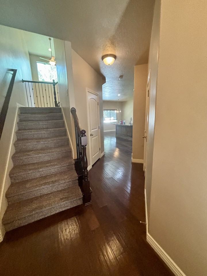 215 E 1135 S #1 - Photo 4 of 50