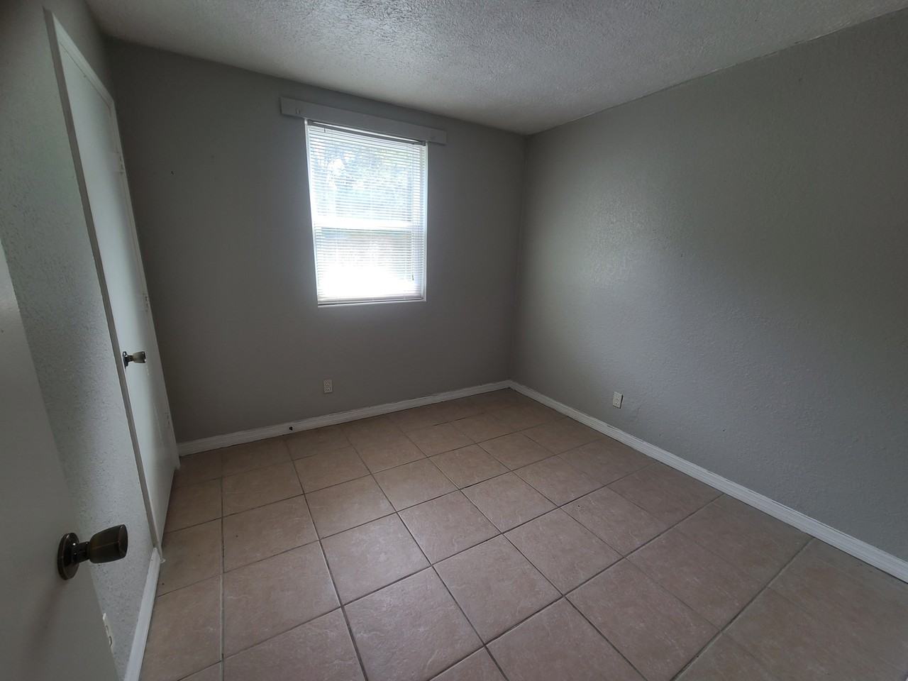 3801 Almeda St #137 - Photo 7 of 12
