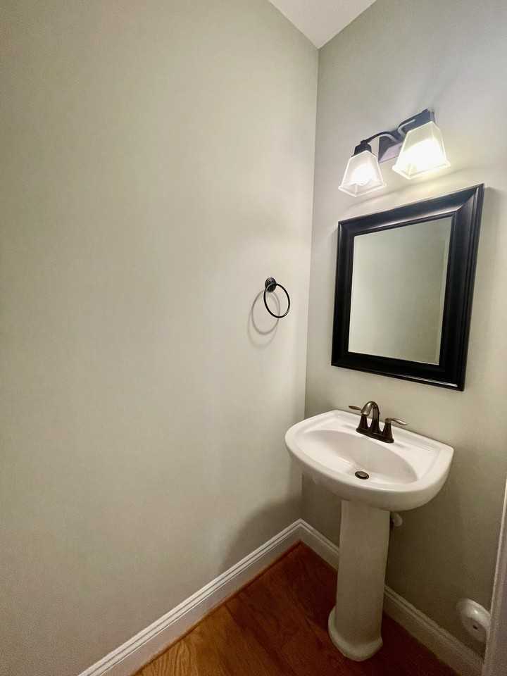 510 Capstone Dr #1 - Photo 7 of 32