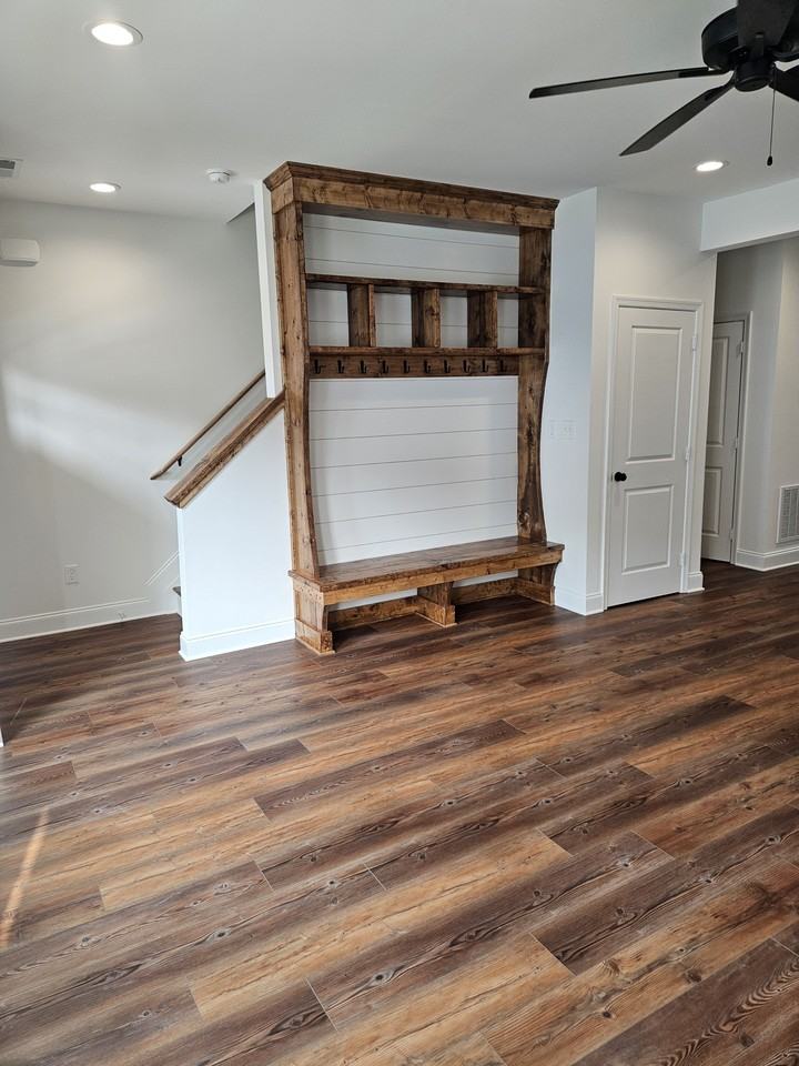 110 Aaron Pl #1 - Photo 4 of 16
