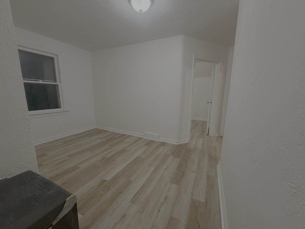 2101 5th Ave #B - Photo 5 of 8