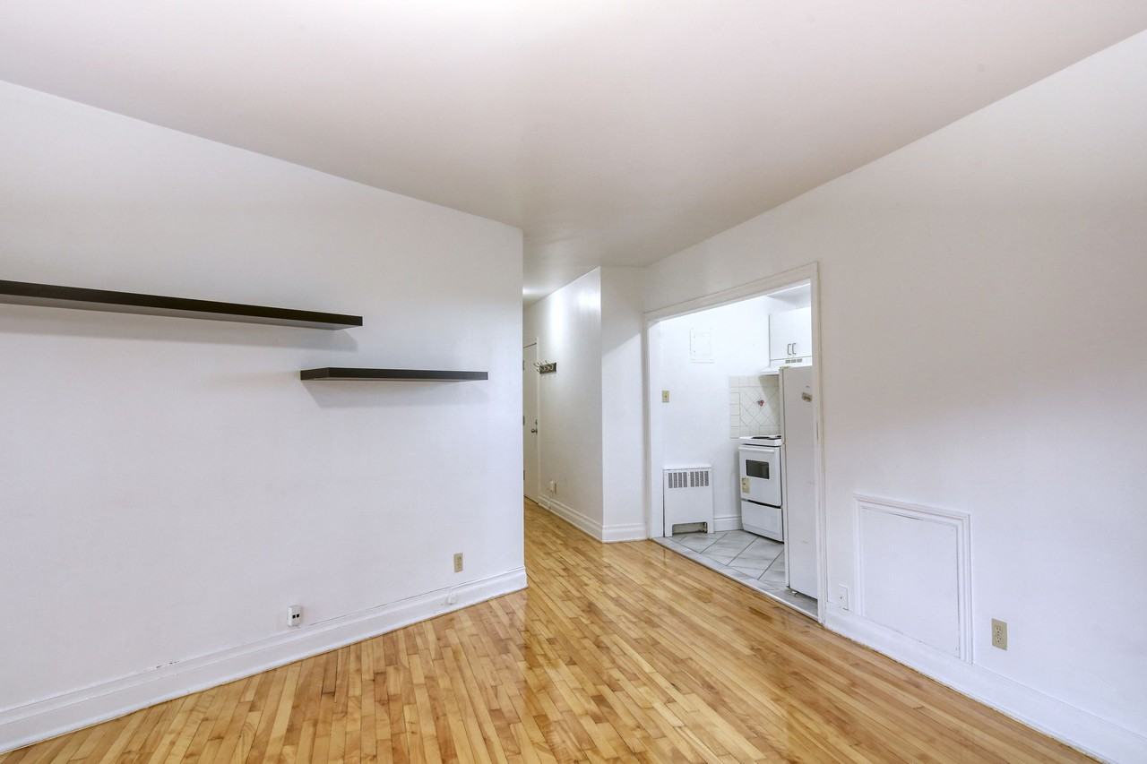3014 Av Van Horne — photo 3