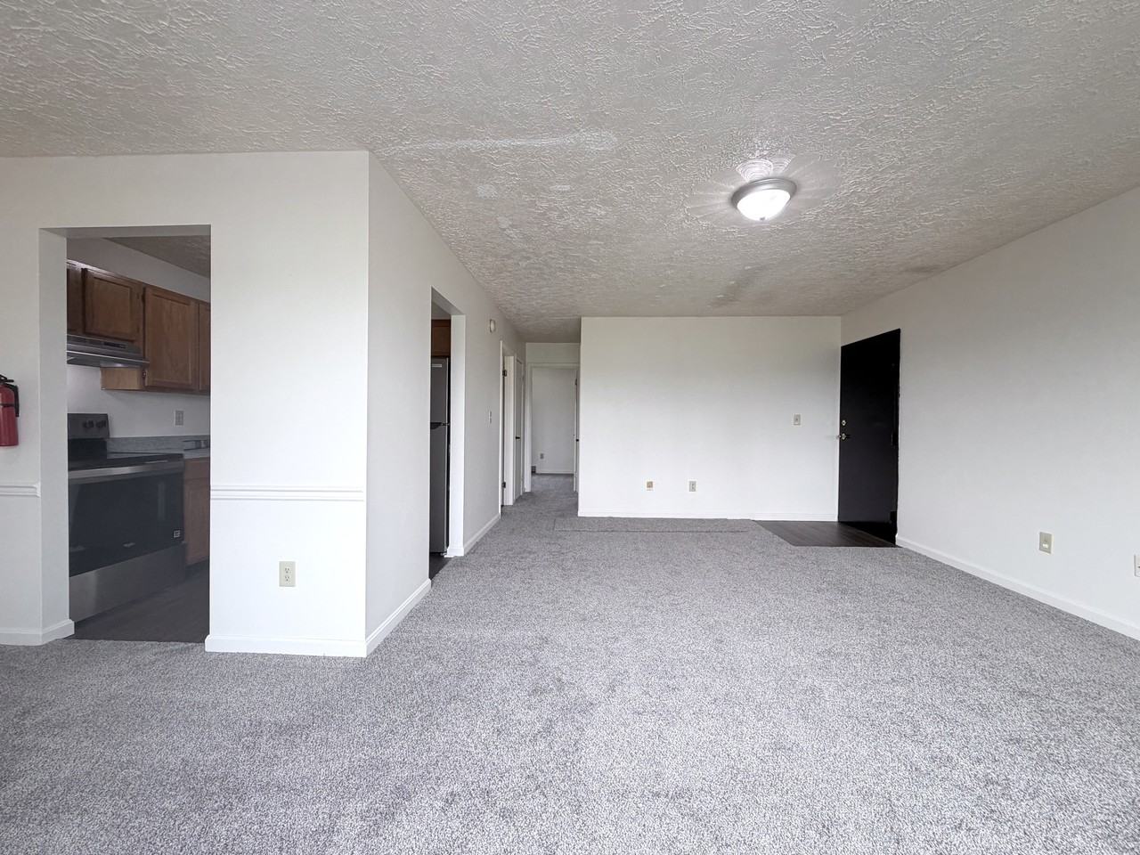 401 East Rd - 6 #6 - Photo 3 of 24
