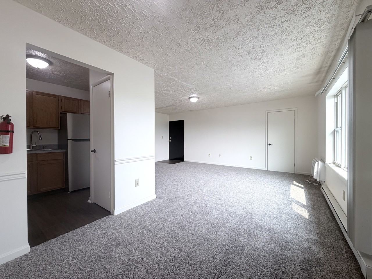 401 East Rd - 6 #6 - Photo 4 of 24