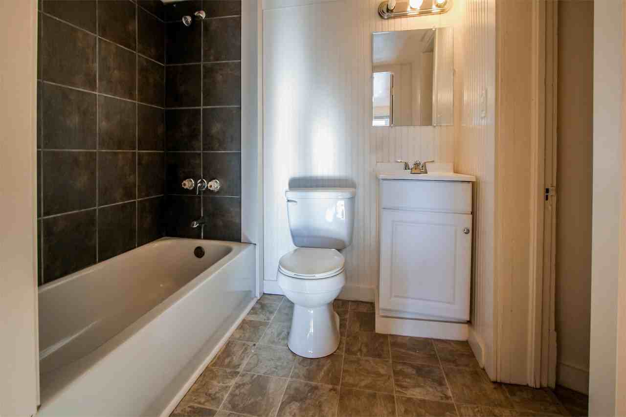 729 Winchester Ave #5 - Photo 5 of 9