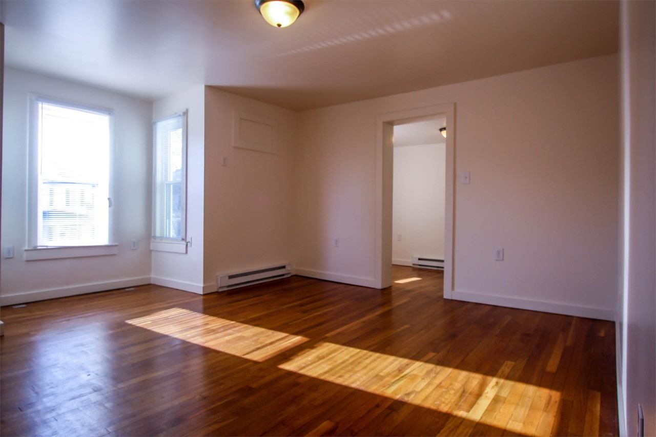 729 Winchester Ave #5 - Photo 7 of 9
