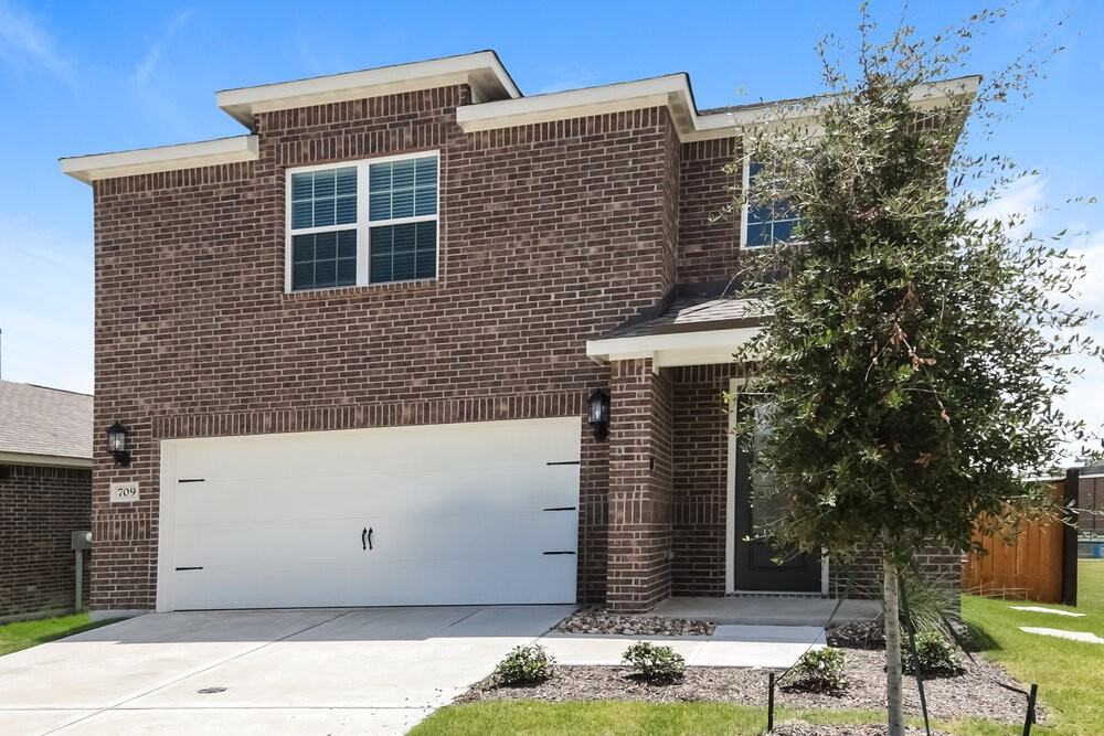 709 Princeton Heights Blvd - Photo 4 of 17