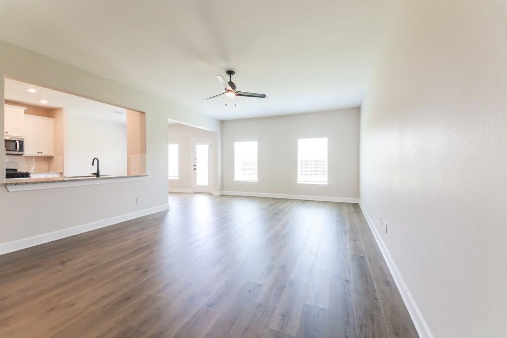 709 Princeton Heights Blvd - Photo 5 of 17