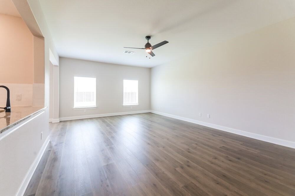 709 Princeton Heights Blvd - Photo 6 of 17
