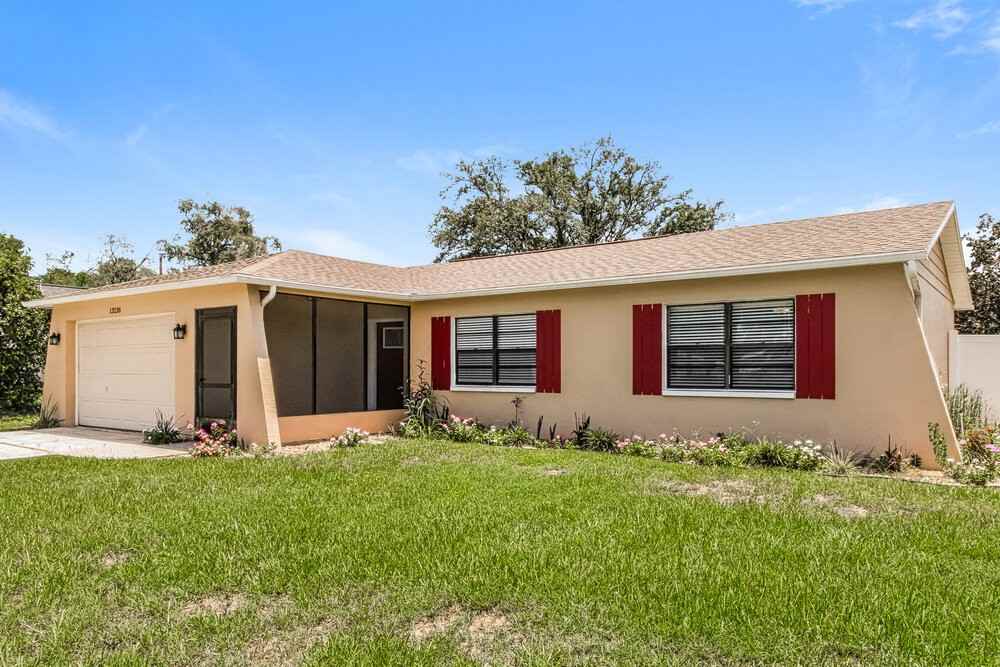 13238 Drysdale St - Photo 3 of 16