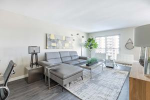 featured image of 1297 Huron St